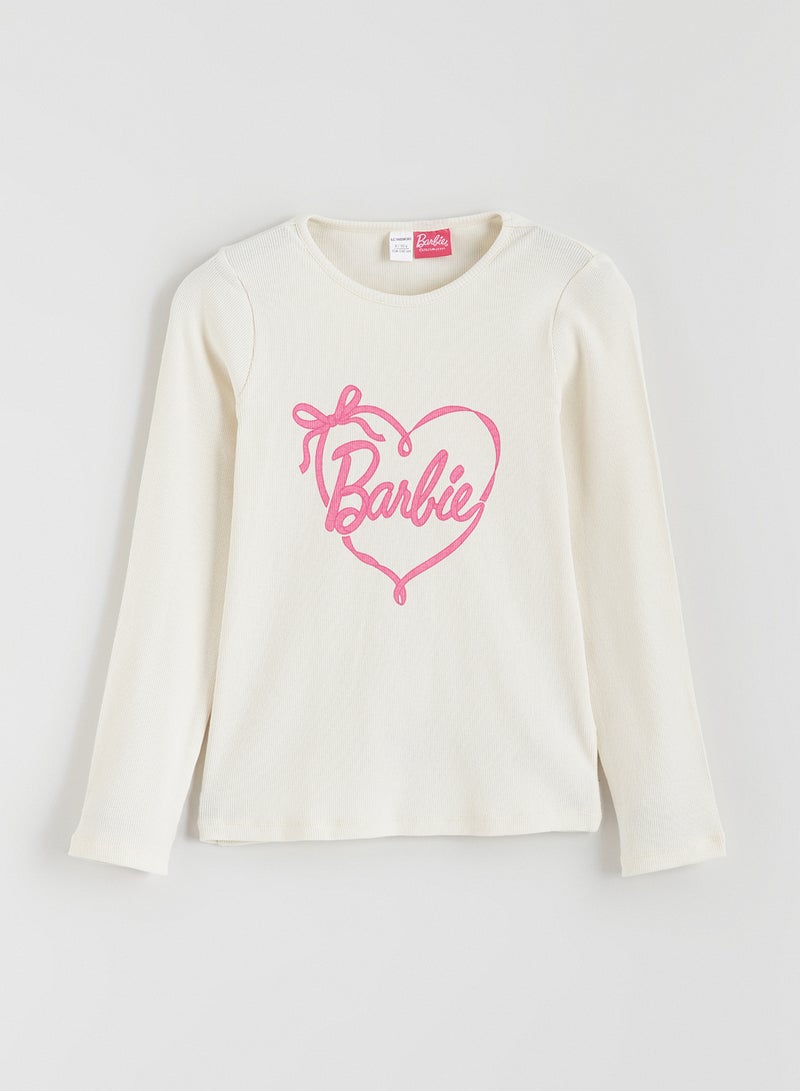 ال سي وايكيكي تيشيرت بناتي مطبوع باربي برقبة دائرية - Image 1